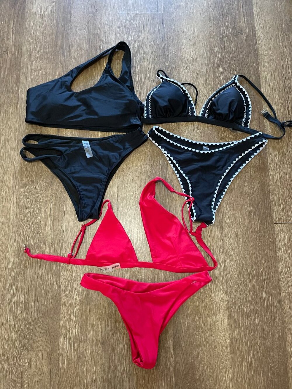 Bund of 3 Womens Medium 2 Piece Bikini Sets